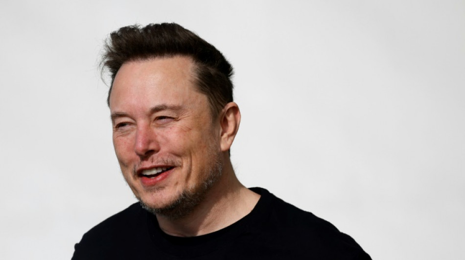 Elon Musk prône les bienfaits de la kétamine et envoie valser les inquiétudes d'investisseurs