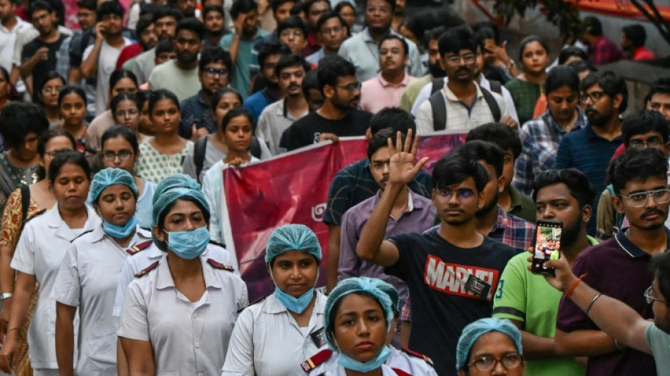 En Inde, des milliers de manifestants en colère après le viol et le meurtre d'une médecin