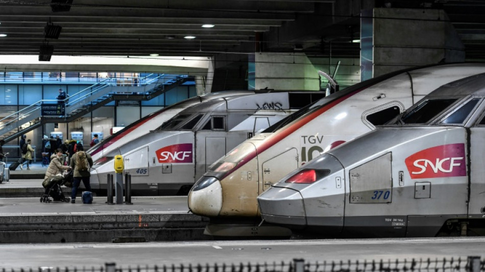 Les contrôleurs de la SNCF en grève tout le week-end, 60% des TGV annulés