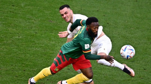 Camerún remonta ante Serbia (3-3) y ambos siguen con vida en el Mundial