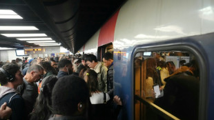 Strike over Olympics bonuses disrupts Paris trains