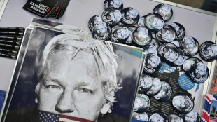 Londres autorise l'extradition aux Etats-Unis d'Assange, qui fera appel