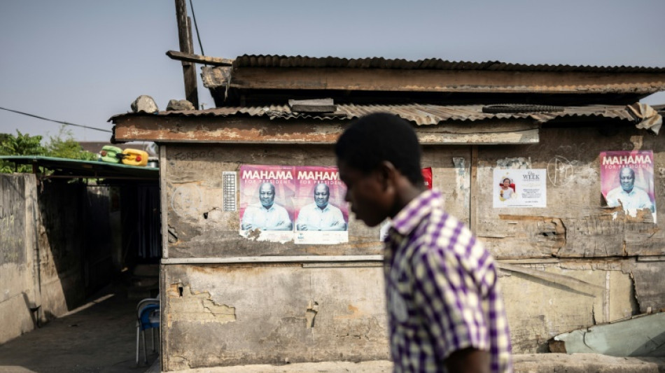 Jour de vote au Ghana pour une présidentielle qui s'annonce serrée