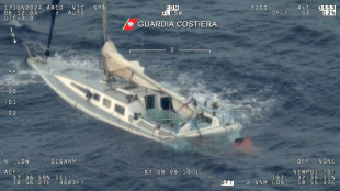 Naufrage d'un navire de migrants en Italie: 34 morts, selon un nouveau bilan