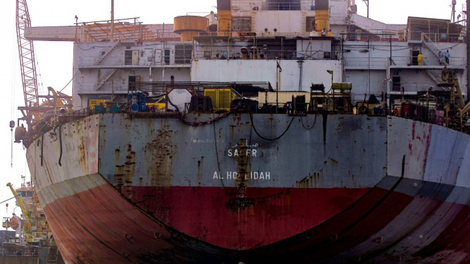 UN begins pumping oil from decaying tanker off Yemen