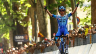 Carapaz takes Giro lead as Simon Yates wins stage 14