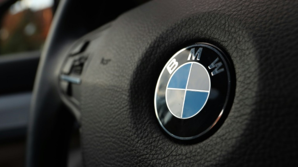 Quartalsgewinn von BMW fällt wegen anhaltender Lieferprobleme