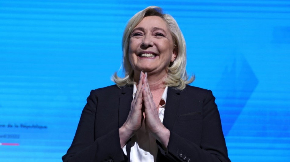Le Pen ruft zu breitem Wahlbündnis für zweite Runde der Präsidentschaftswahl auf
