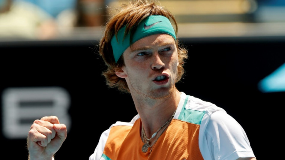  Rublev dispels Covid concerns with easy win 