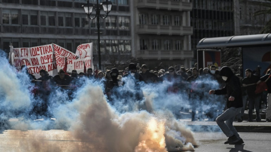 Gewalt bei Studenten-Demo gegen Hochschulreform in Griechenland