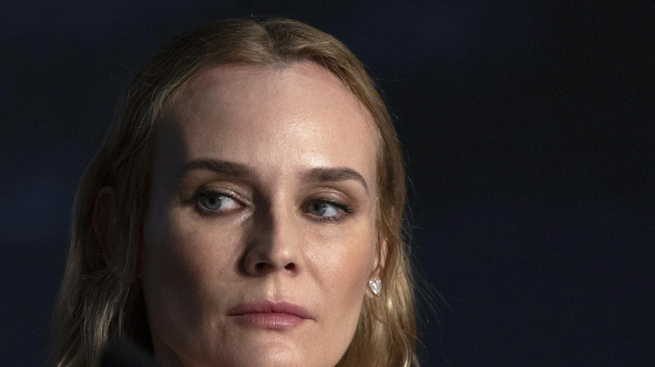  Furto nella casa a Parigi dell'attrice tedesca Diane Kruger 