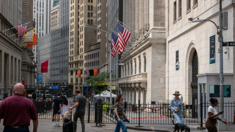 Wall Street dans le vert, à la veille d'une décision de la Fed