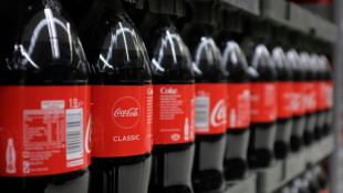 Dans le Coca-Cola ou le Schweppes en bouteille, des microplastiques indésirables