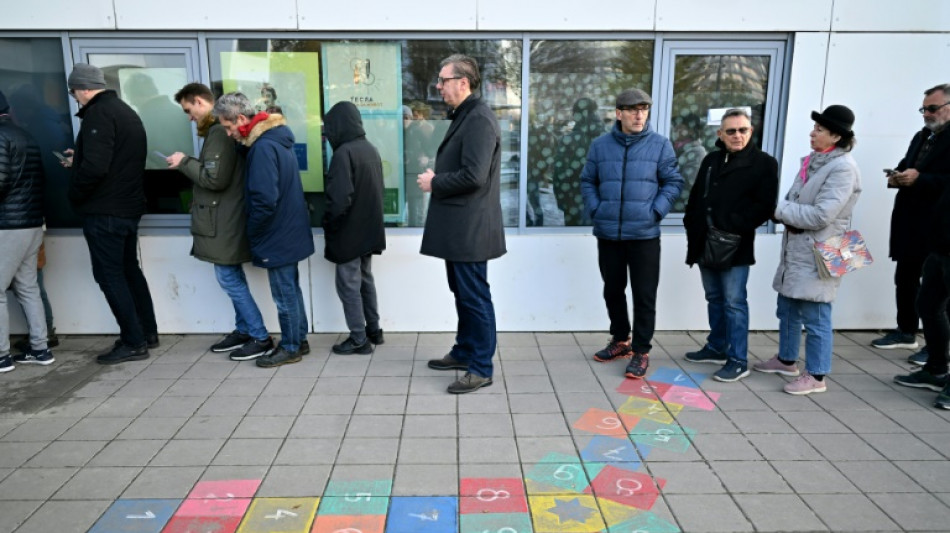 Partei von Serbiens Präsident Vucic hofft bei Parlamentswahl auf Ausbau der Macht