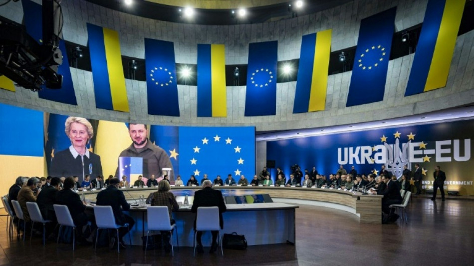 Kiev accueille un sommet avec l'UE en pleine offensive russe