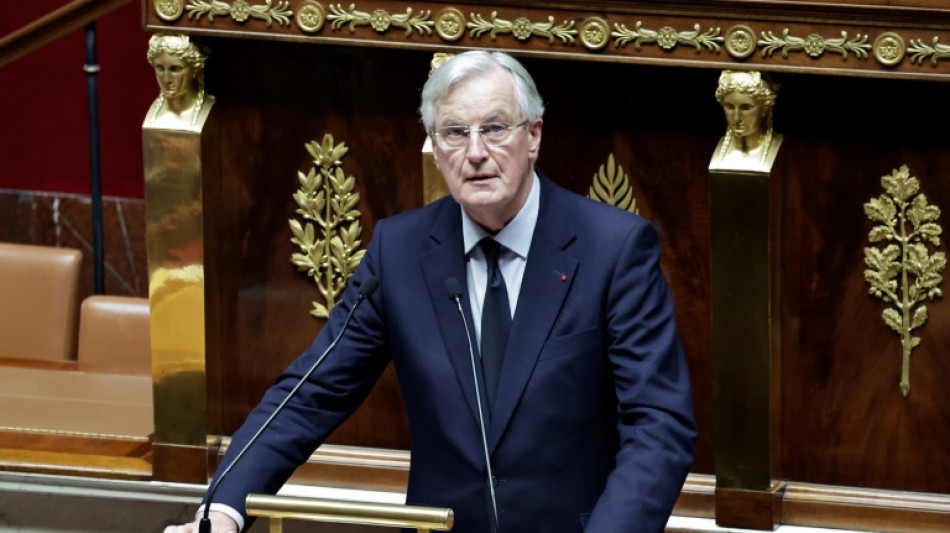 No-confidence vote draws France into new political crisis