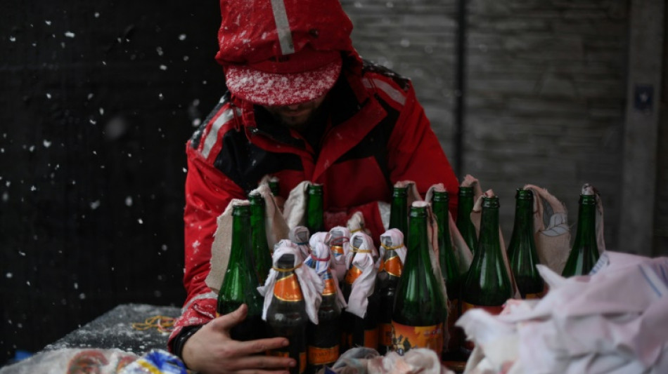 De la bière aux cocktails Molotov, une brasserie ukrainienne contre l'invasion russe
