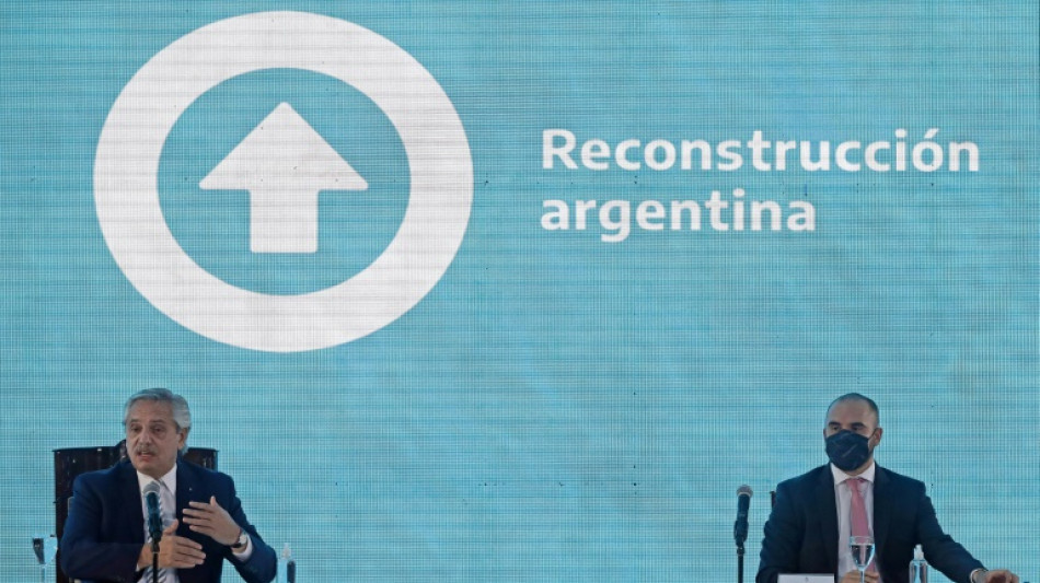  Argentina president announces new debt deal with IMF 