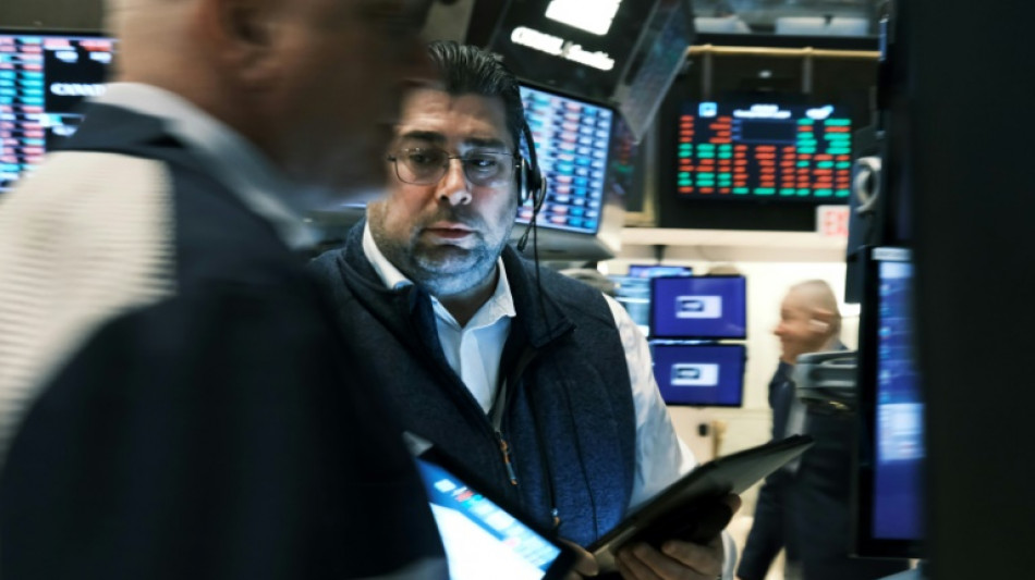 Wall Street stable à l'ouverture d'une semaine chargée en résultats